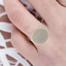 Indlæs billede til gallerivisning Porcelæns ring