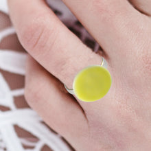 Indlæs billede til gallerivisning Porcelæns ring