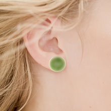 Indlæs billede til gallerivisning Store flaskegrønne ørestifter